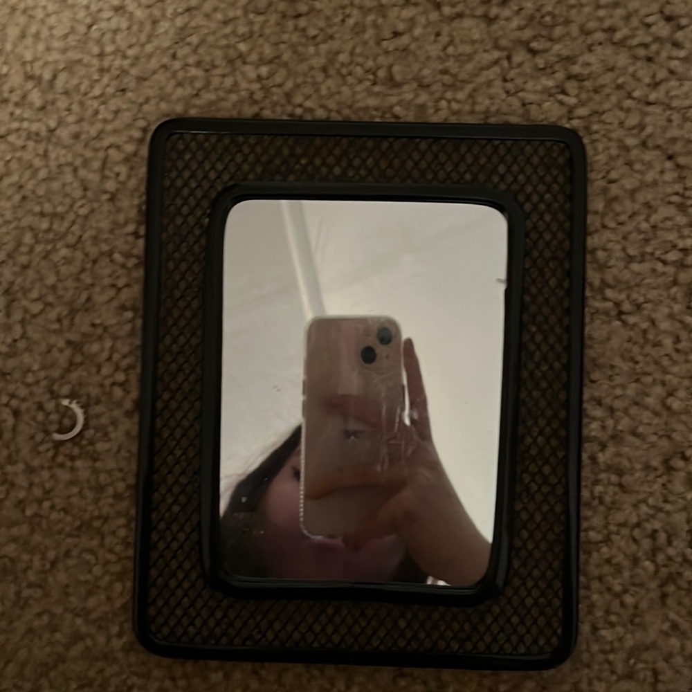 locker magnetic mirror